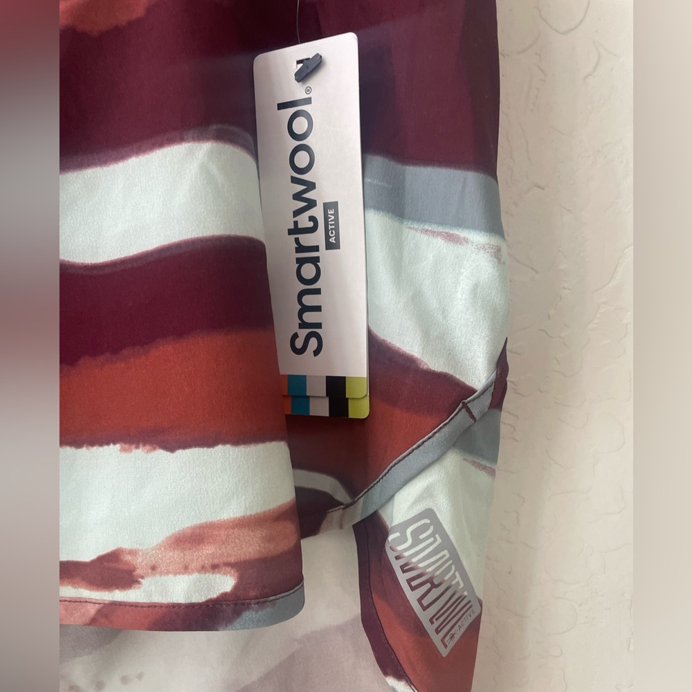 Smartwool Active Lined Shorts Large Black Cherry Horizon Print NWT - Picture 6 of 8